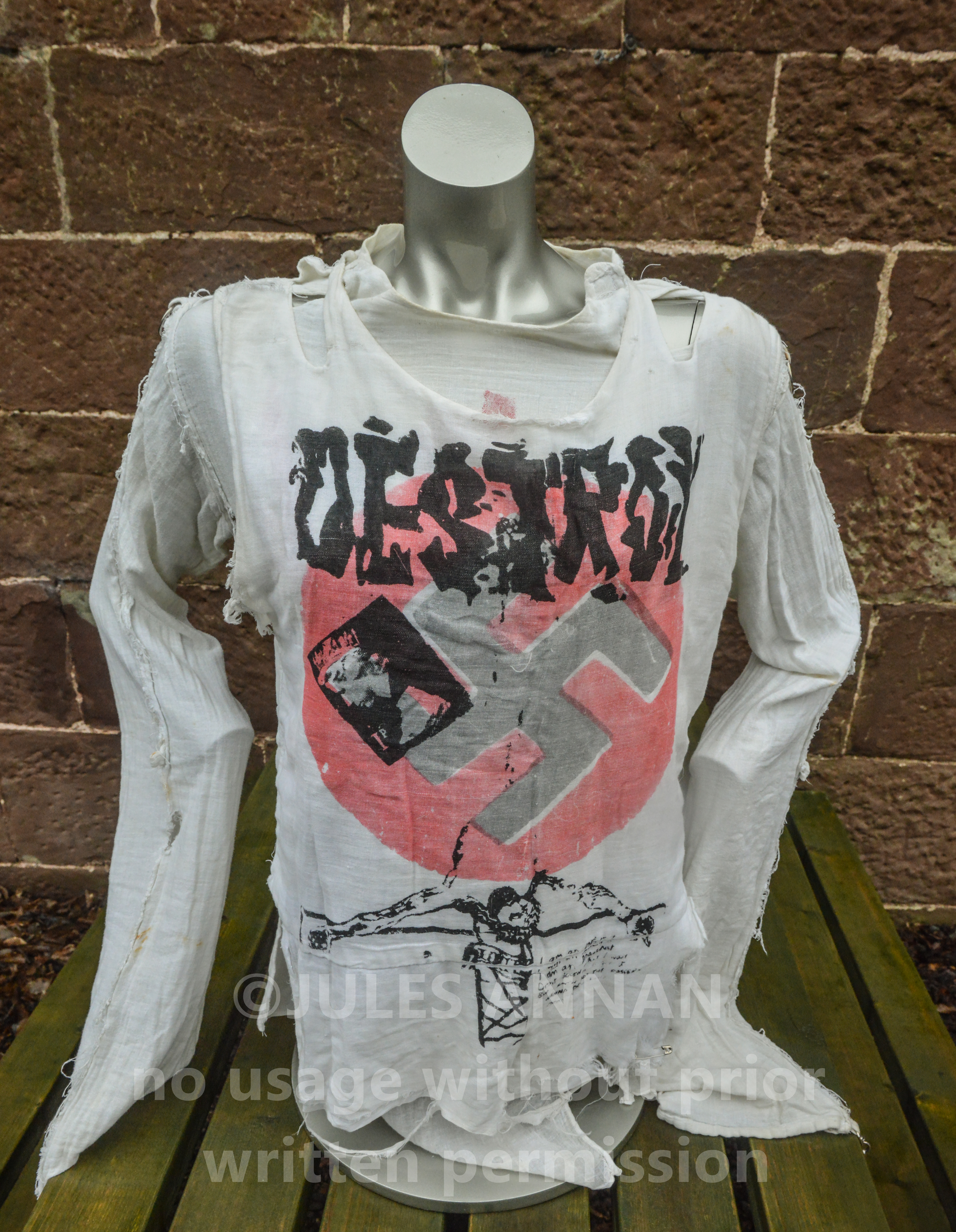 pistls destroy shirt001.JPG