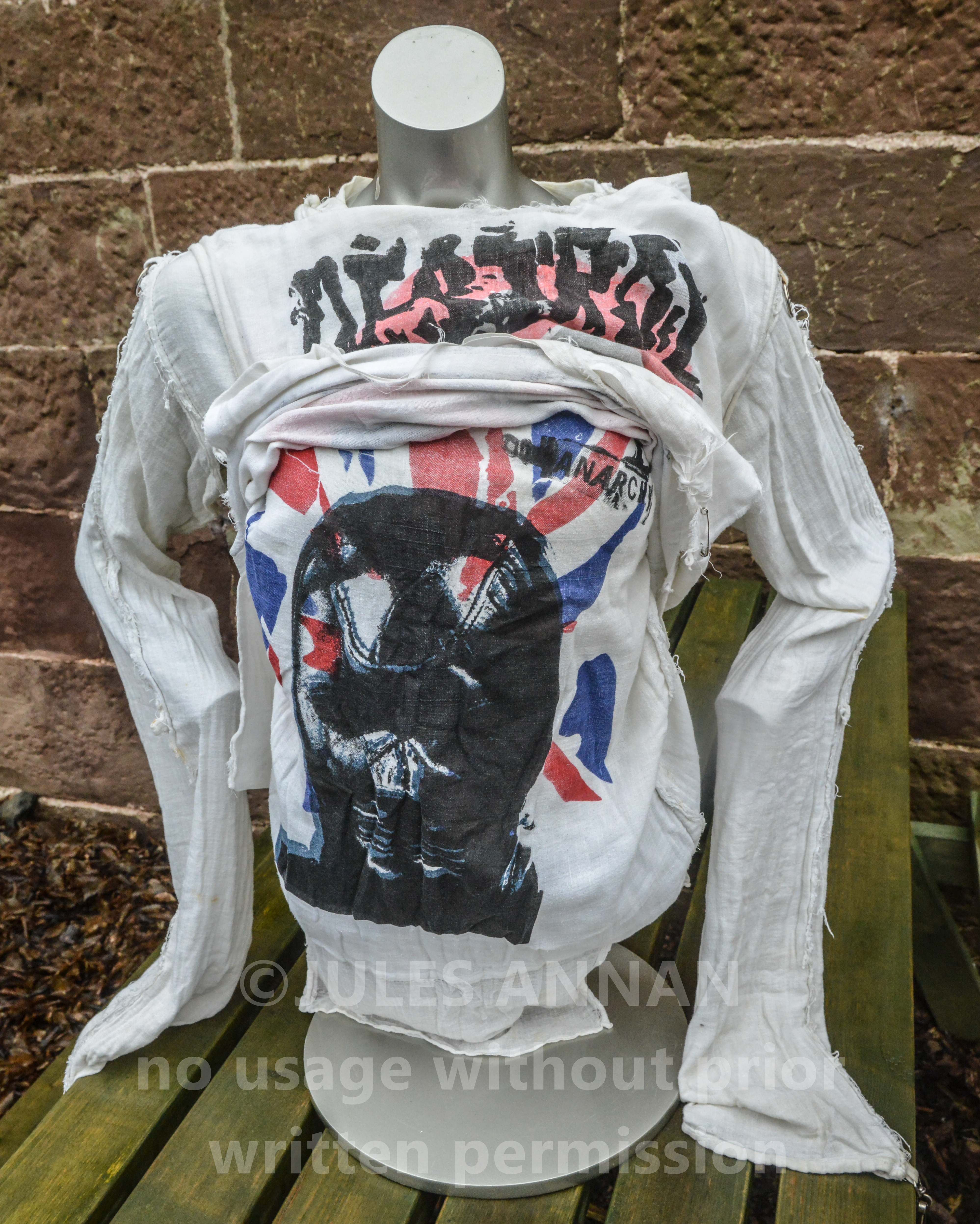 pistls destroy shirt003.JPG